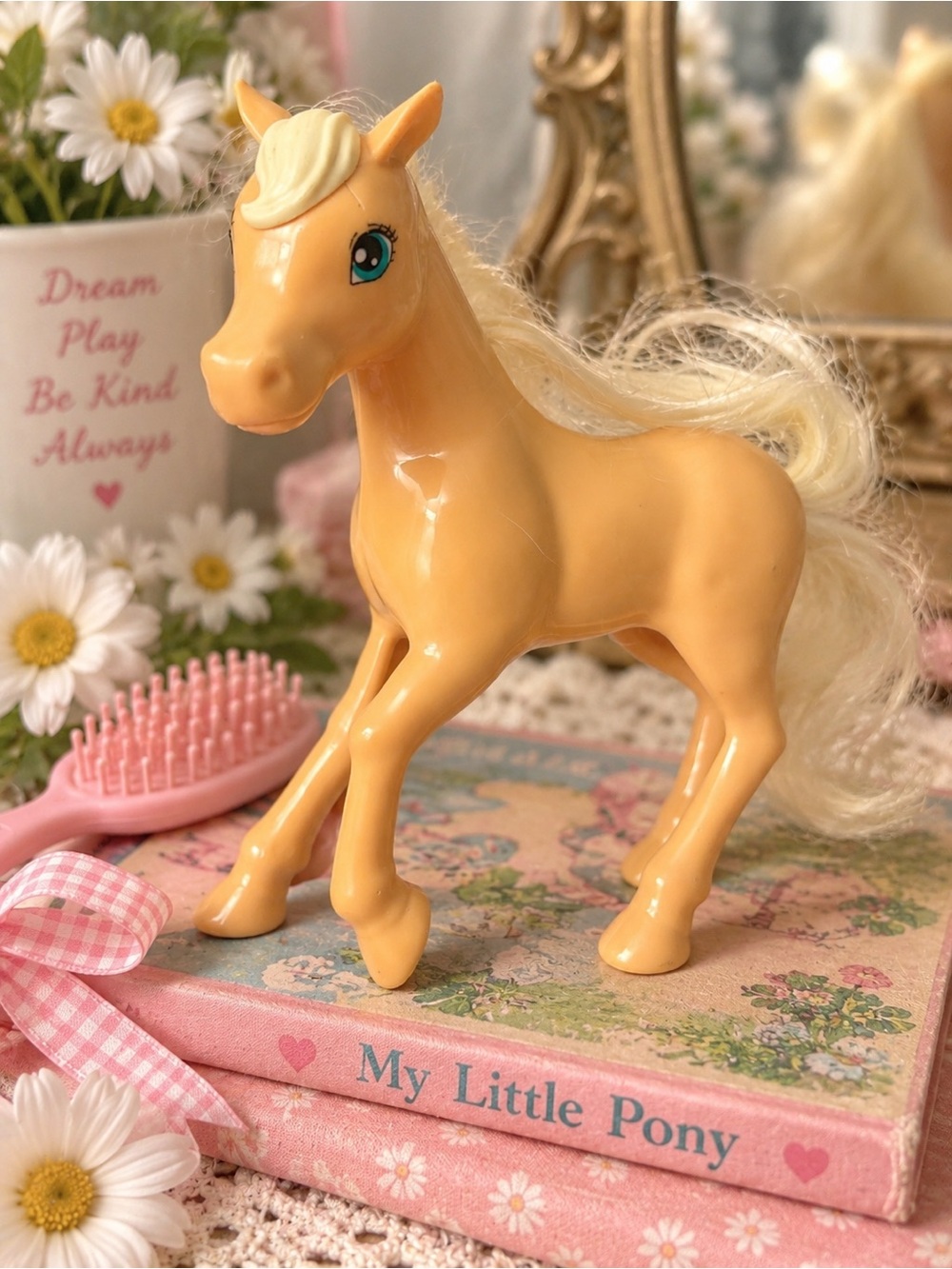 Mattel Barbie Sweet Orchard Farm Tan Pony White Mane Blue Eyes Chelsea Horse